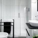 Innowacyjna kabina prysznicowa z brodzikiem - połączenie stylu i funkcjonalności